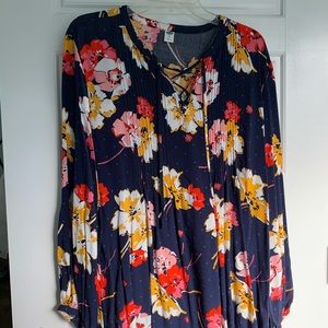Navy blue floral pintuck blouse, size XL